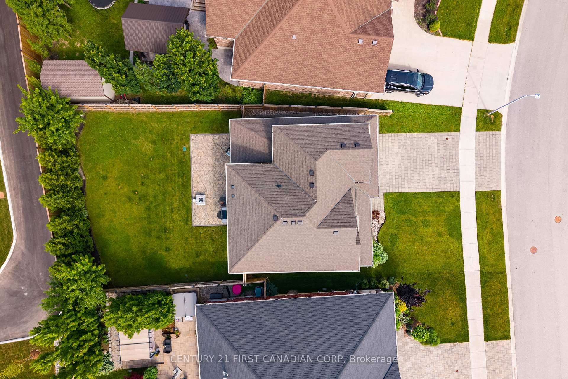 155 Spencer Avenue photo 12