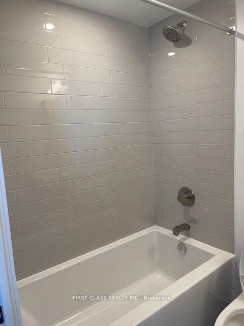 319 Jarvis Street Unit 1811 photo 11