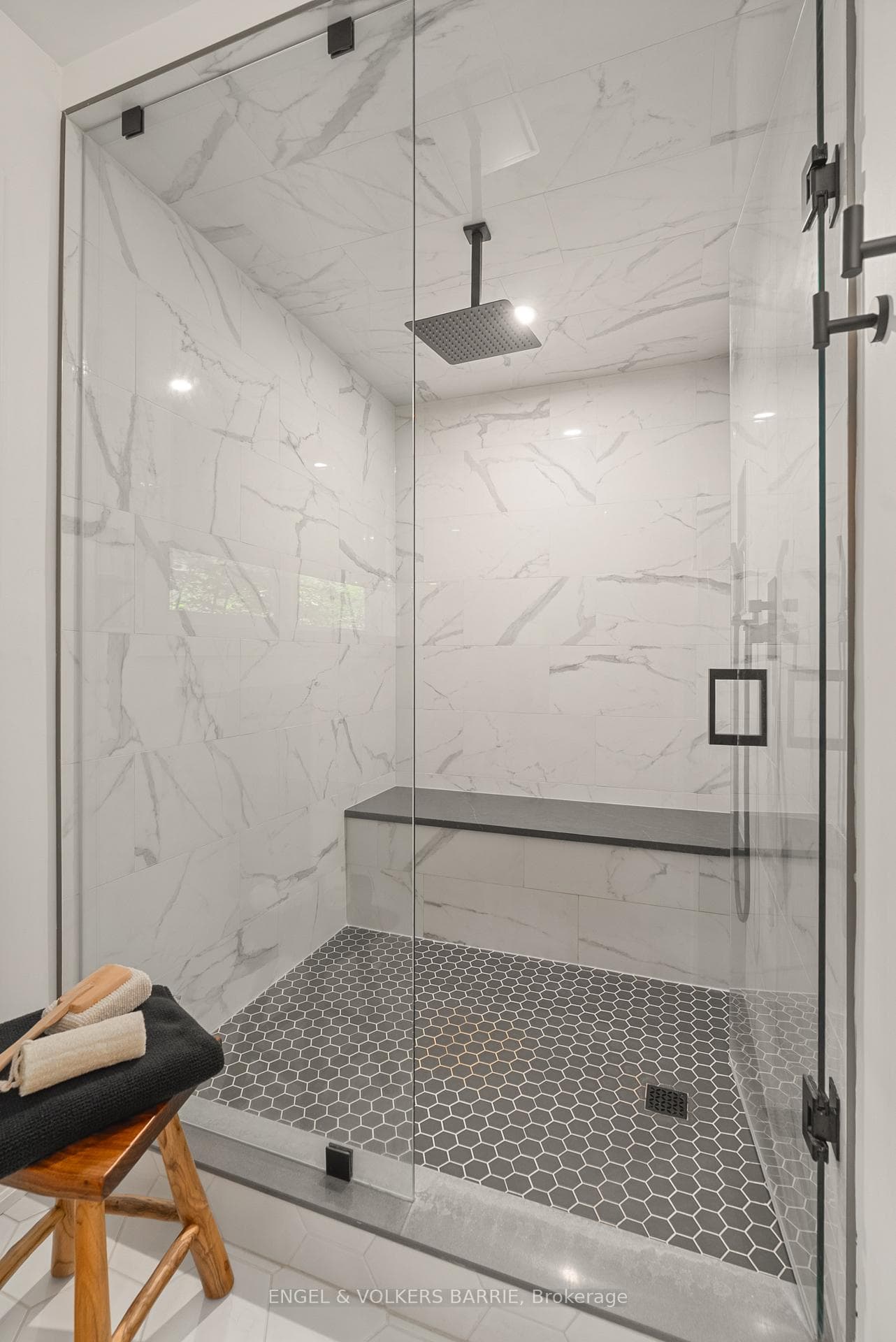 262 Trillium Place photo 25