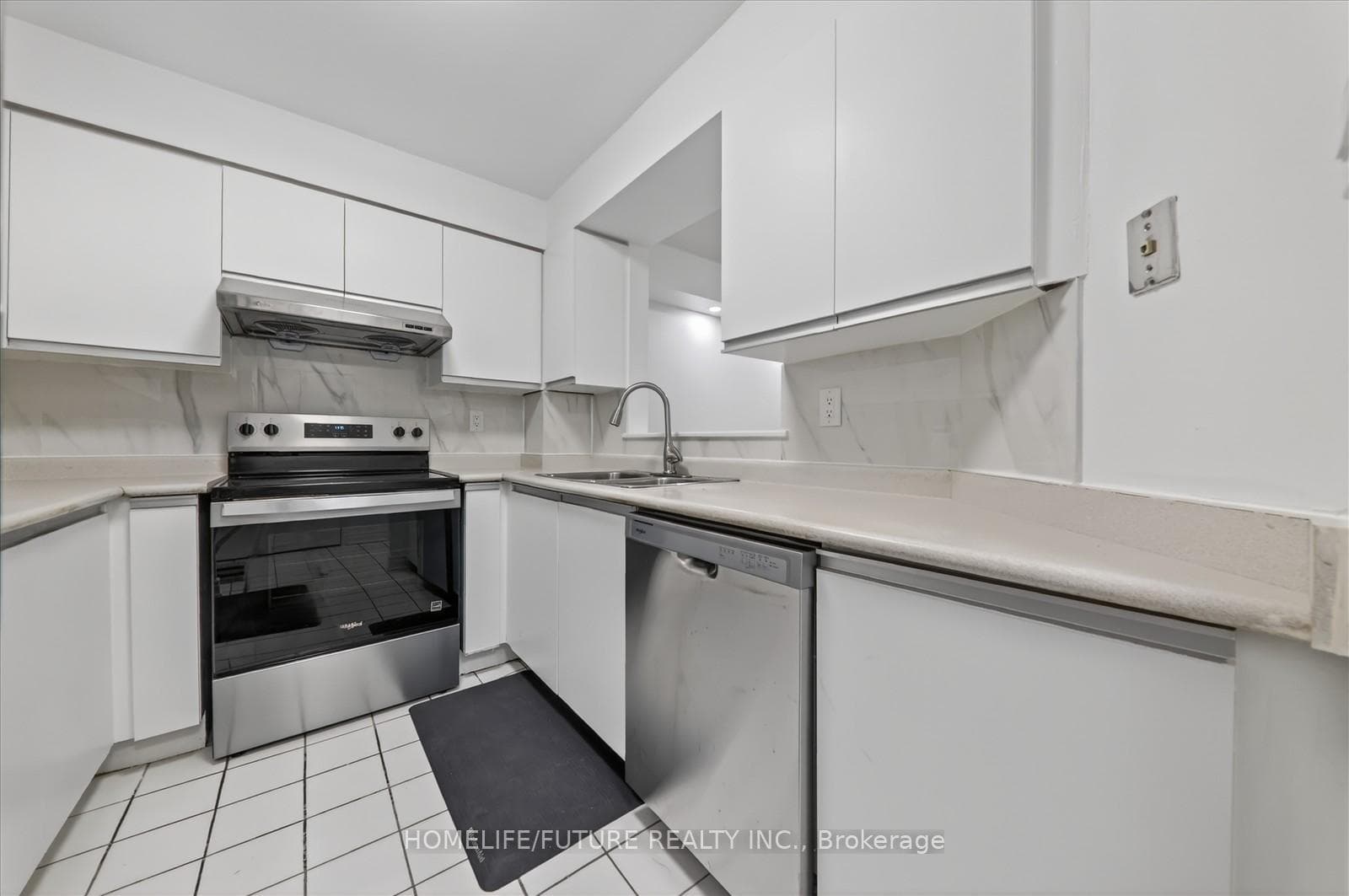 430 Mclevin Avenue Unit 1510 photo 13
