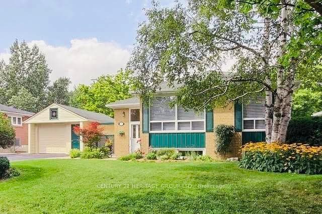 70 Richardson Drive photo 1