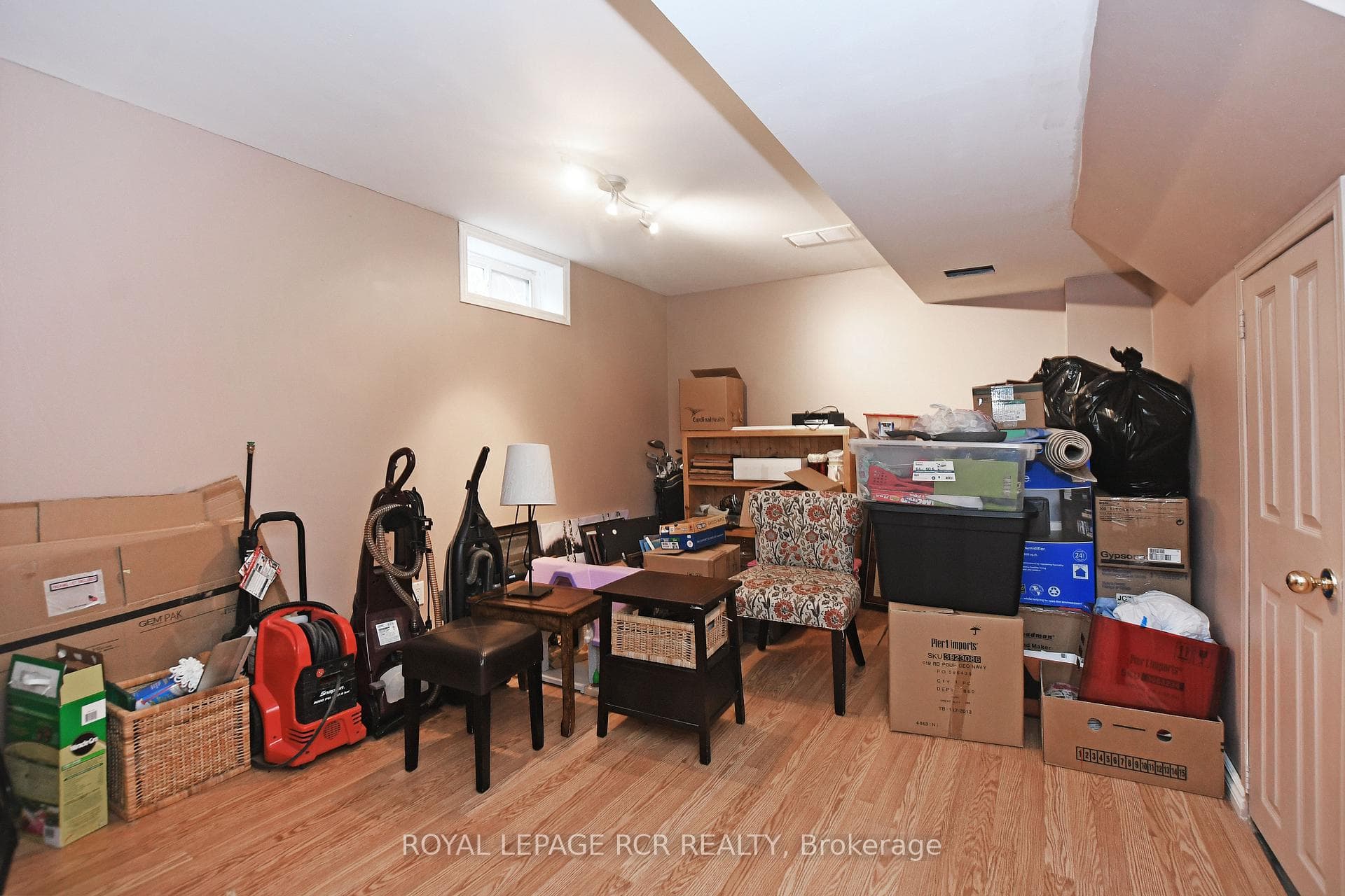 37 Stonehill Boulevard photo 31
