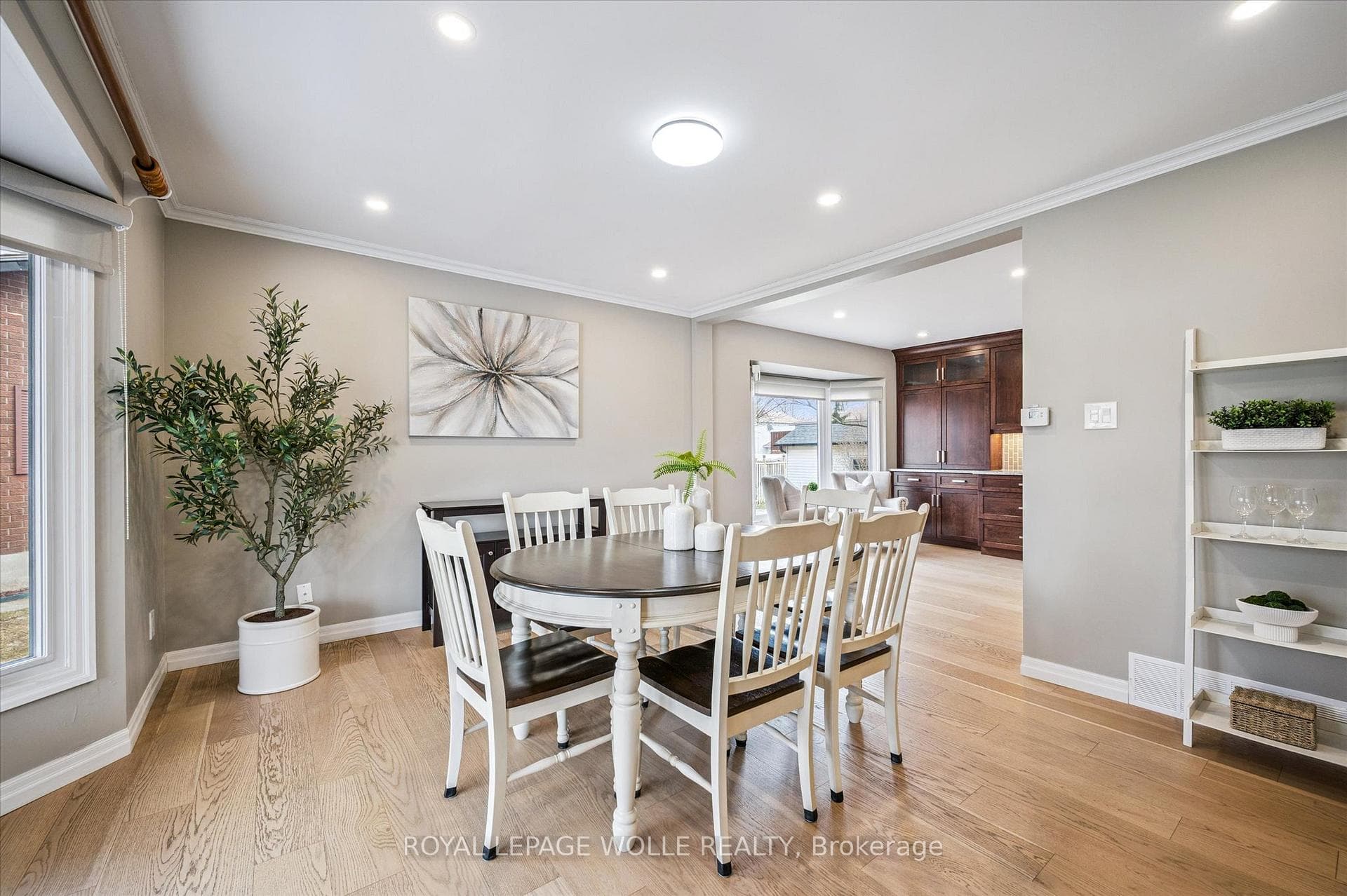 161 Ambleside Court photo 14