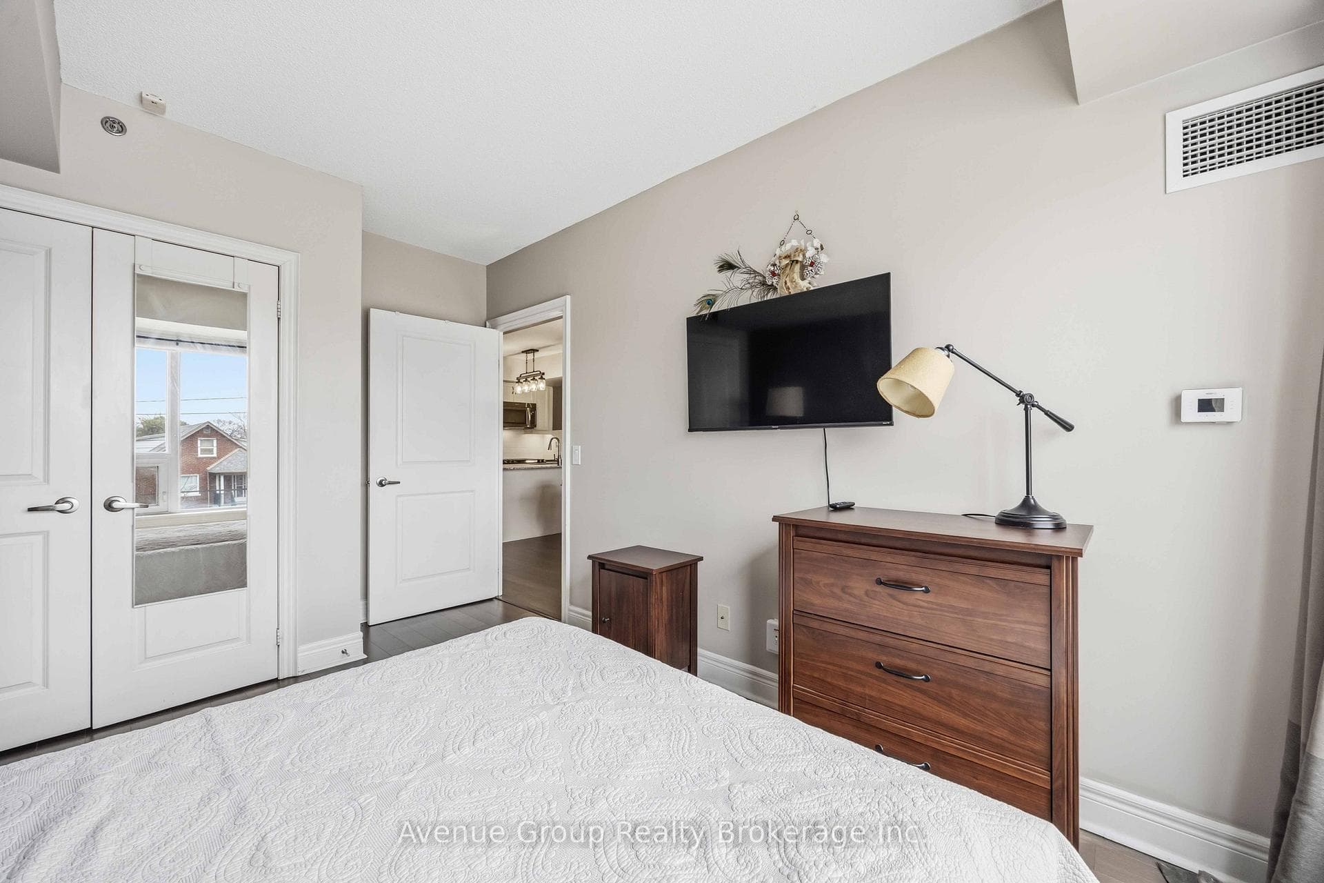701 Sheppard Avenue Unit 230 photo 22