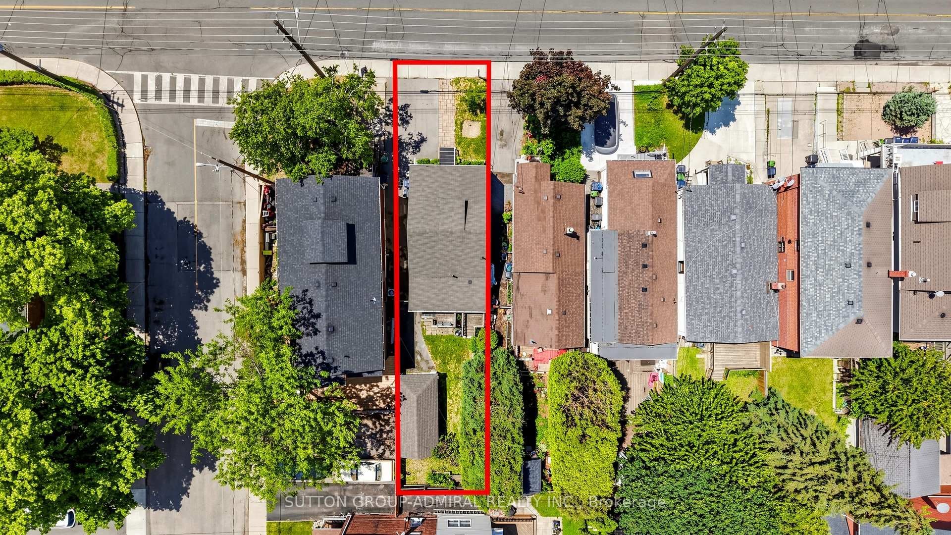 75 Rockcliffe Boulevard photo 37
