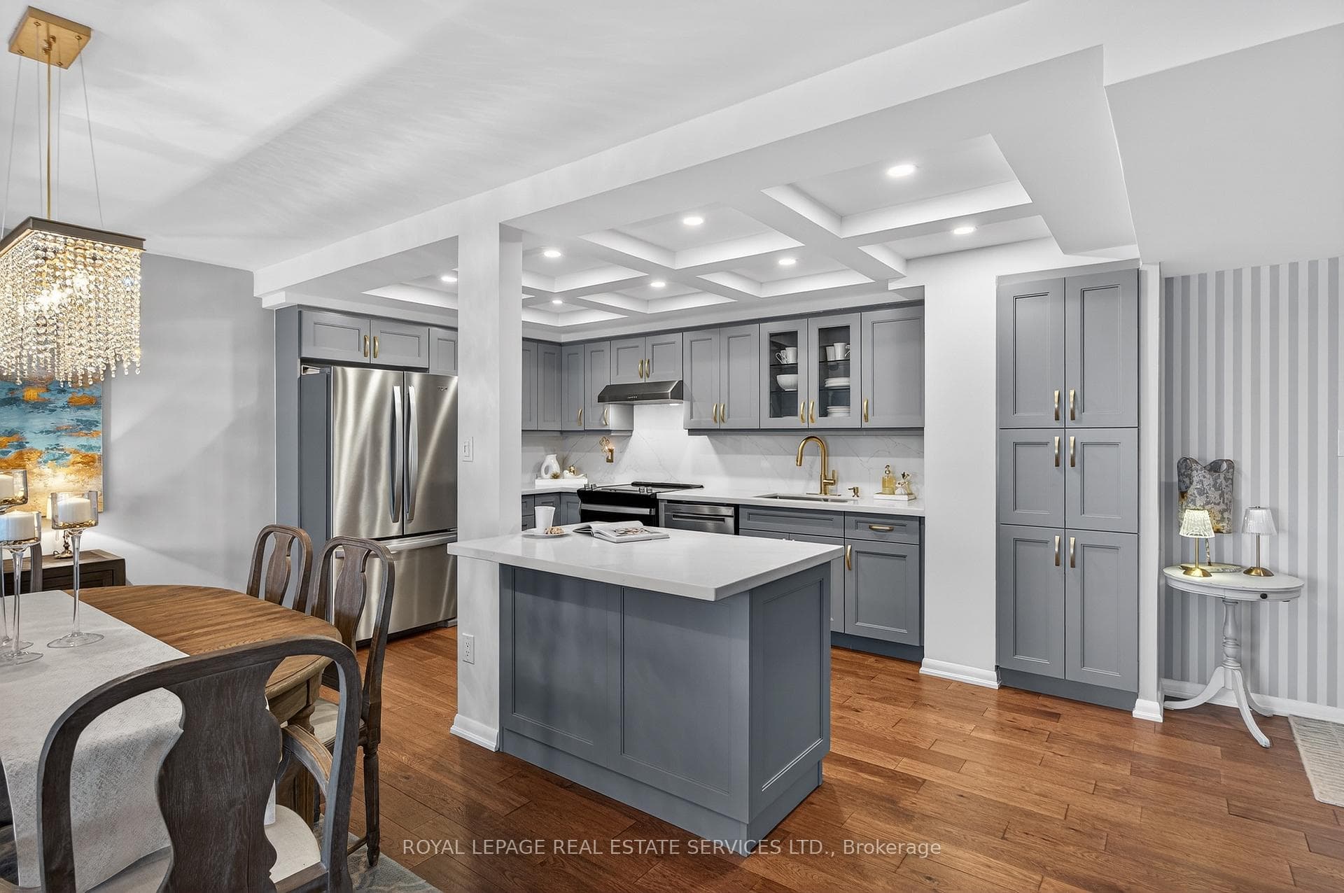 2175 Marine Drive Unit 903 photo 11