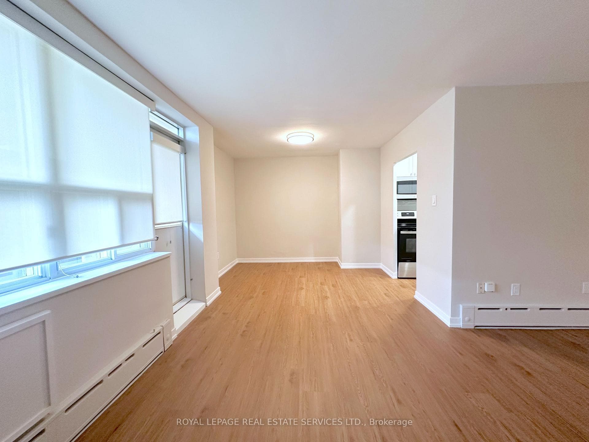 300 St Clair Avenue Unit 506 photo 6