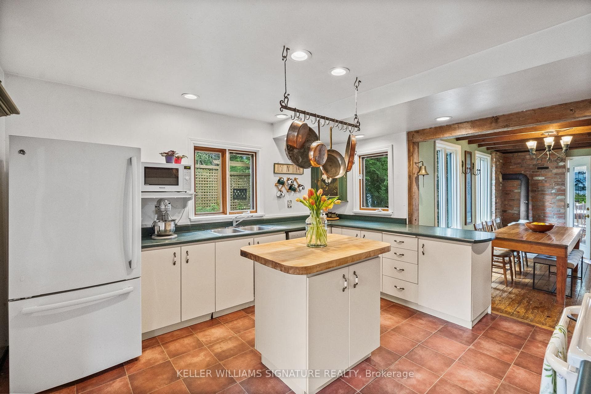 95 Ridge Drive photo 14
