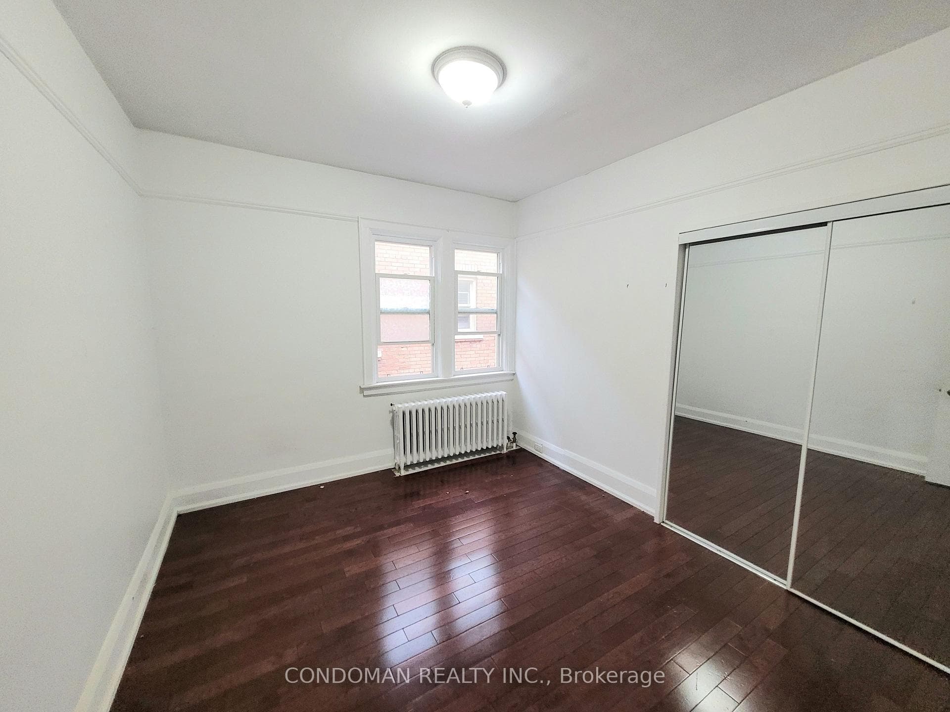 850 Broadview Avenue Unit 20 photo 14