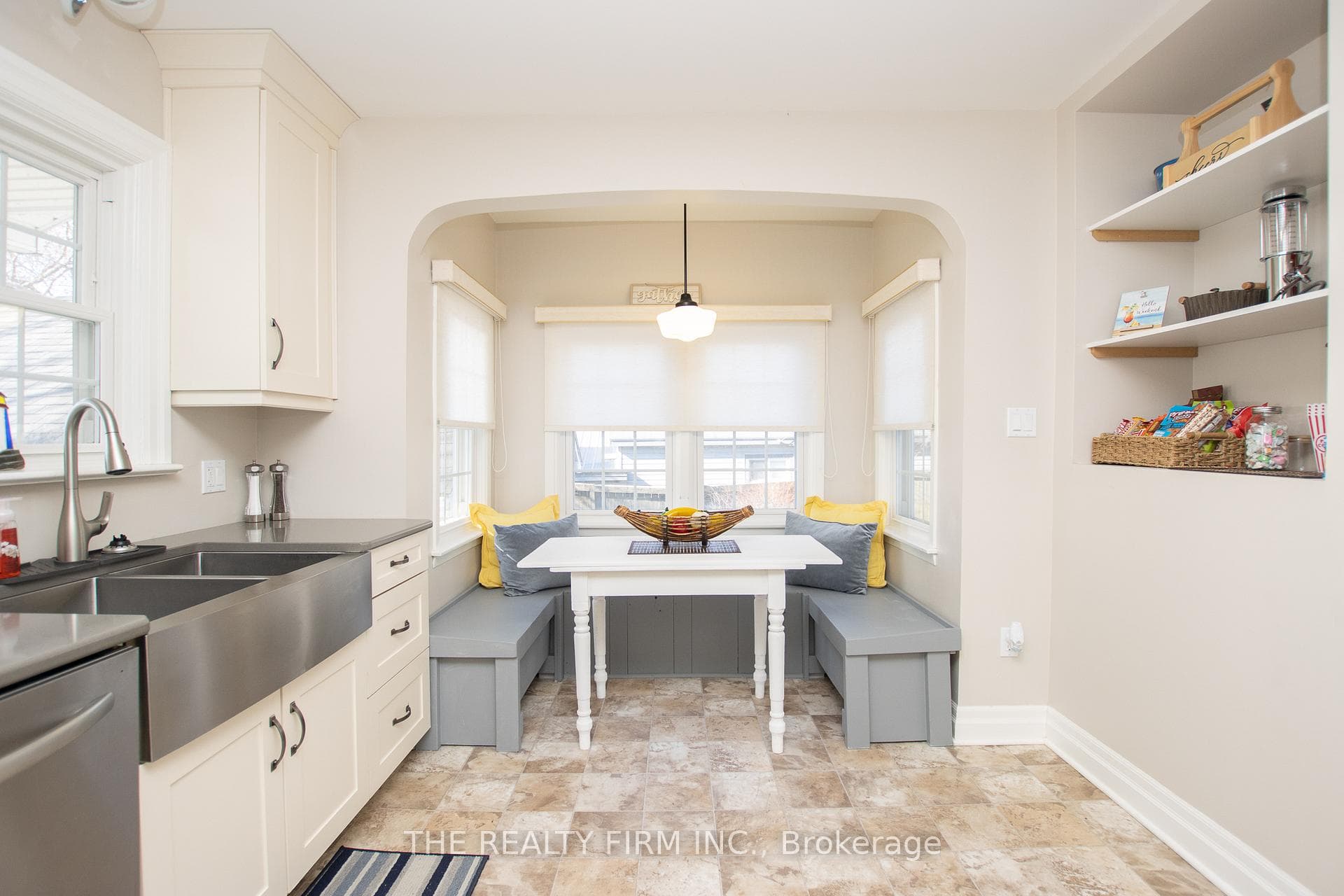 18378 Erie Shore Drive photo 6