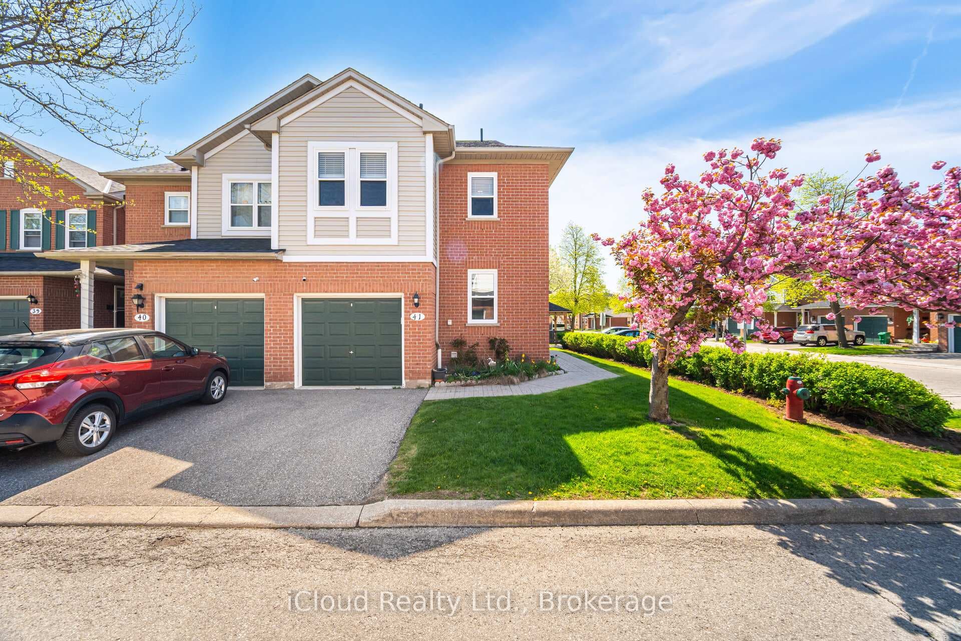 5659 Glen Erin Drive Unit 41 photo 3