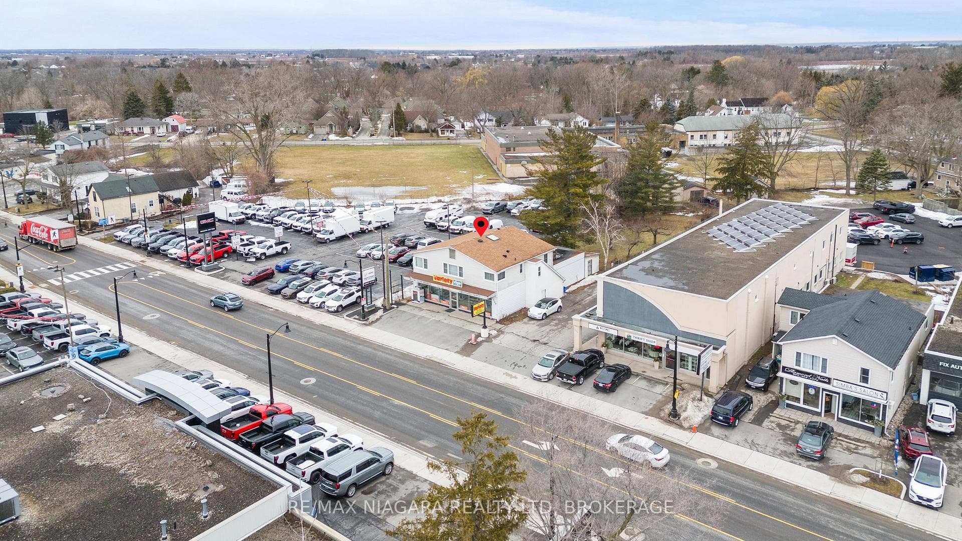 1530 NIAGARA STONE Road photo 18