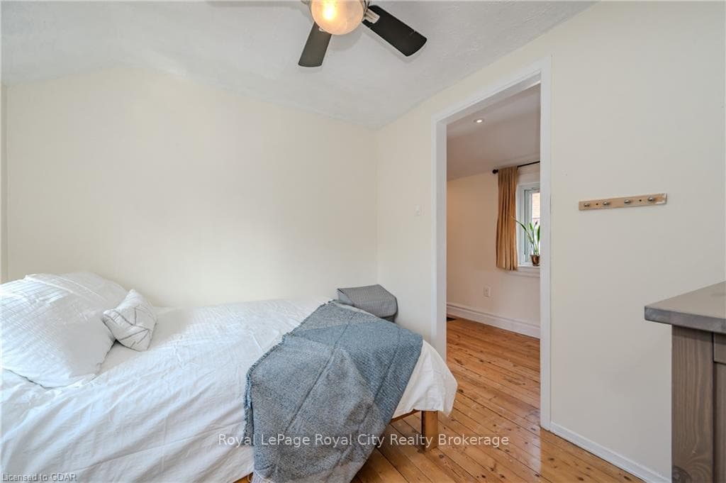 54 MENZIE Avenue photo 21