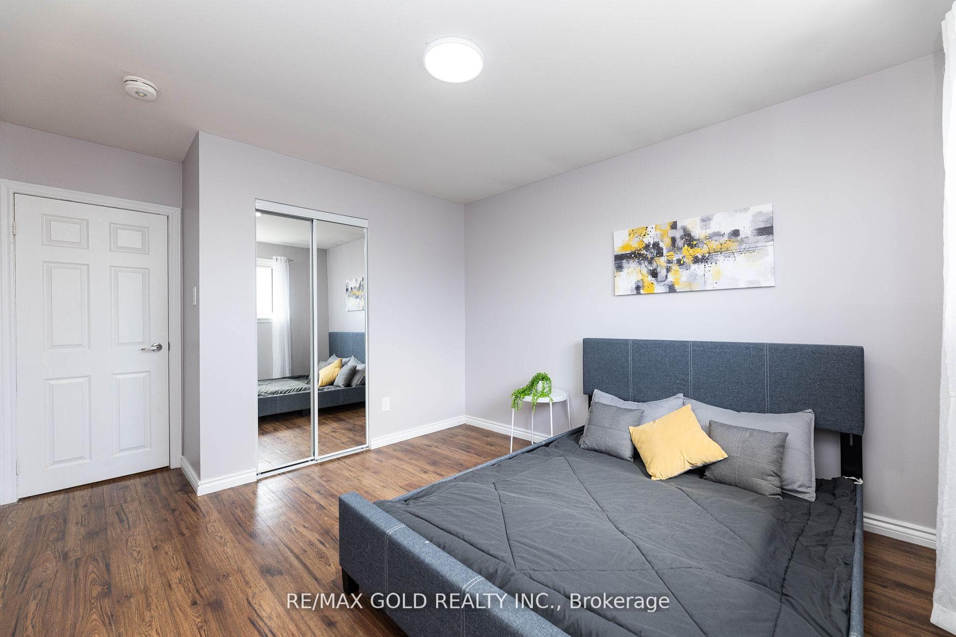 5 Dalton Place photo 18