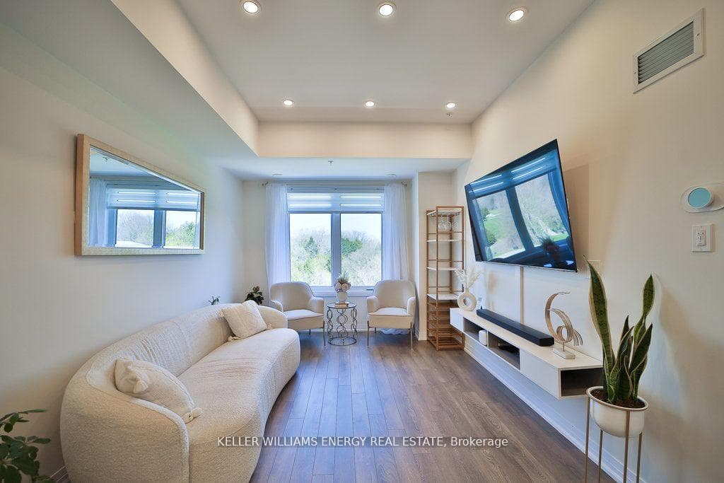 2635 William Jackson Drive Unit 820 photo 2