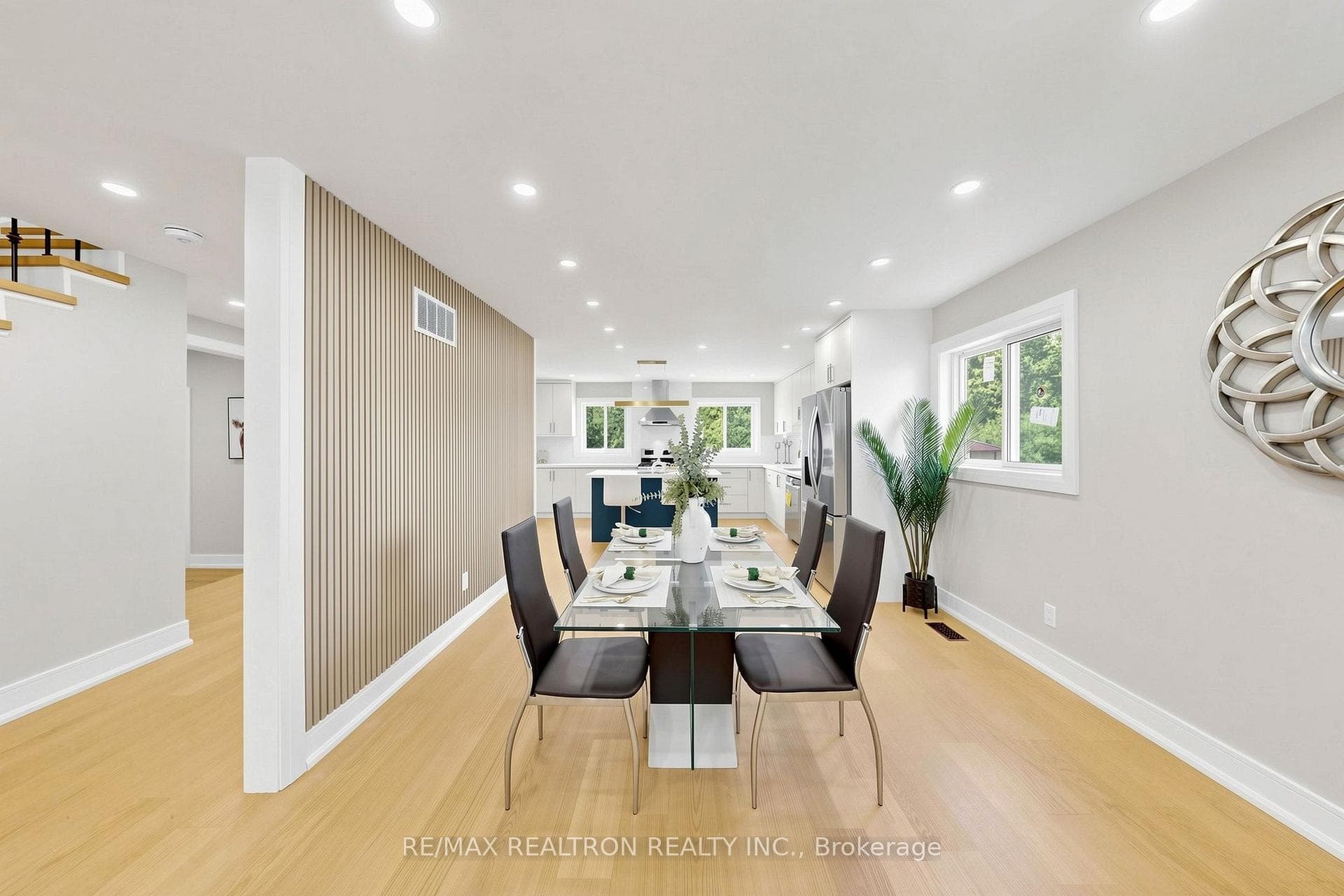75 Pringle Avenue photo 14