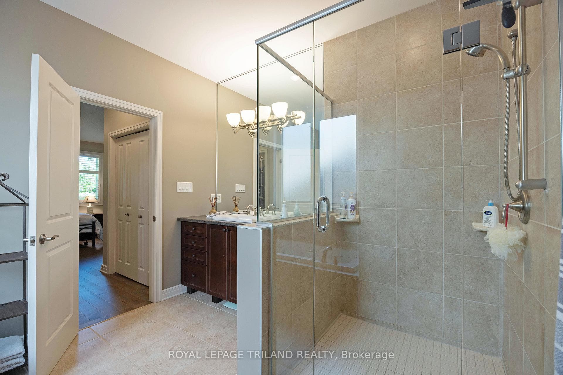 1630 SHORE Road Unit 28 photo 23