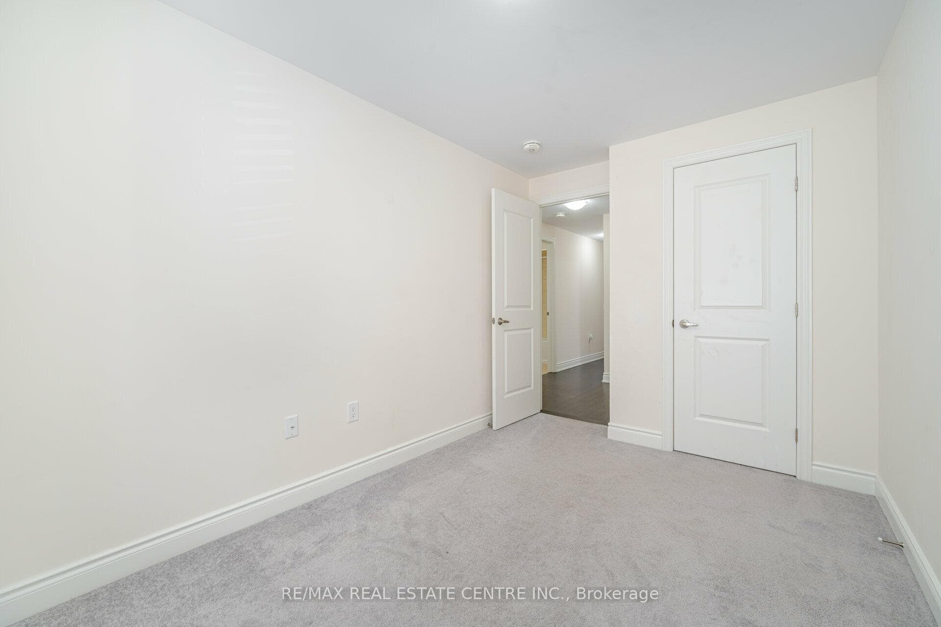 84 Heming Trail photo 15