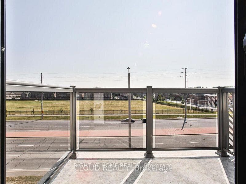 58 SKY HARBOUR Drive Unit 410 photo 21