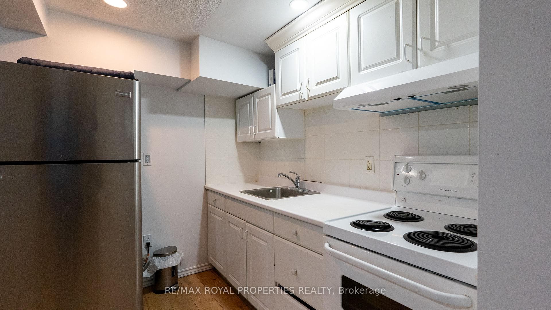 36 Leameadow Way photo 32