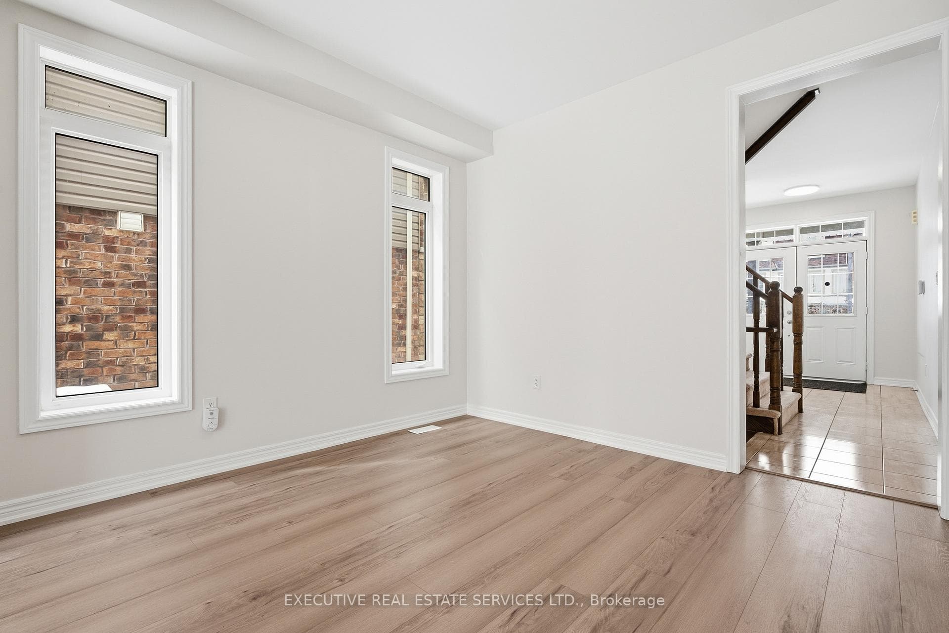 439 Linden Drive photo 7