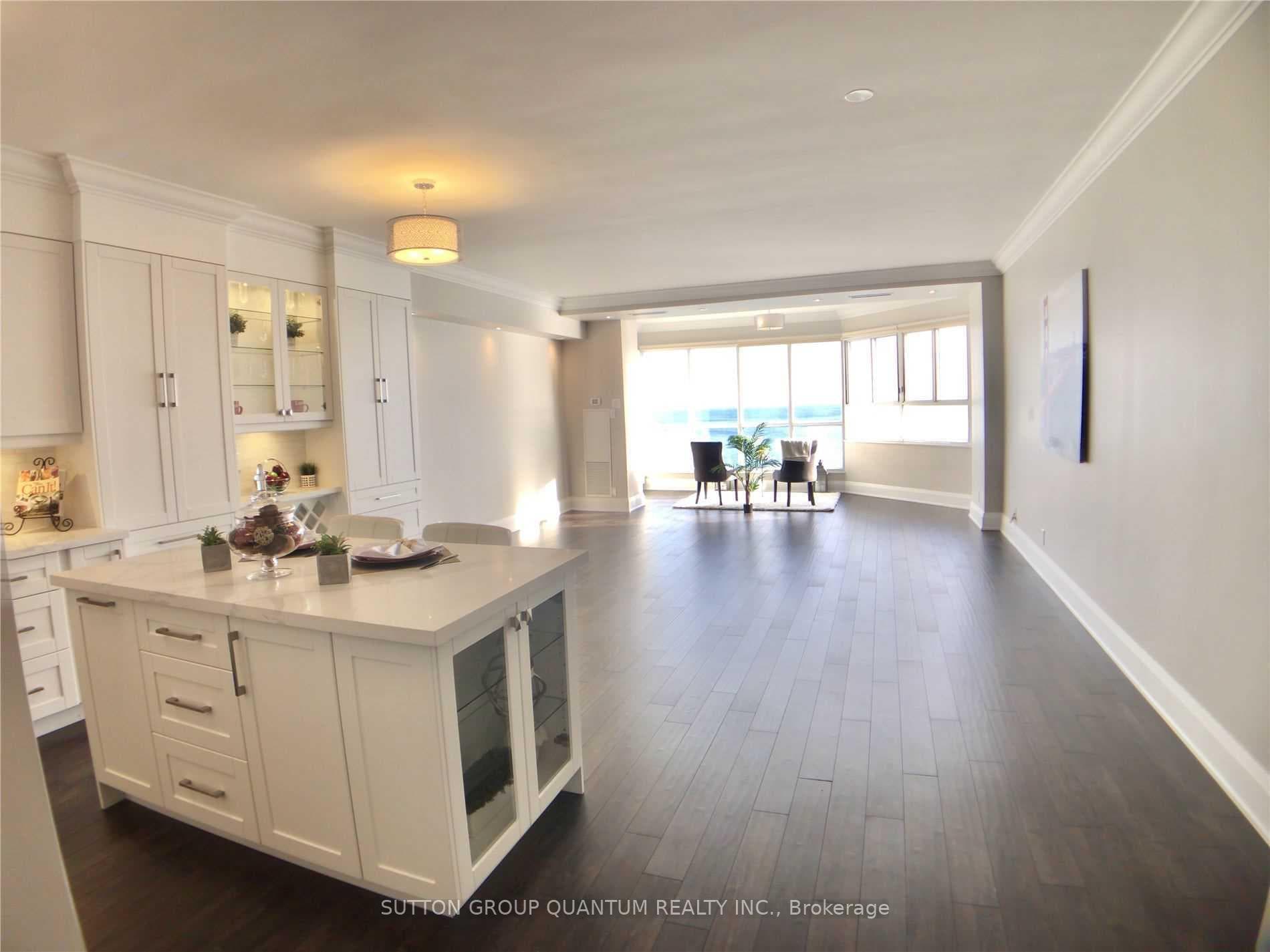 5280 Lakeshore Road Unit 1207 photo 9