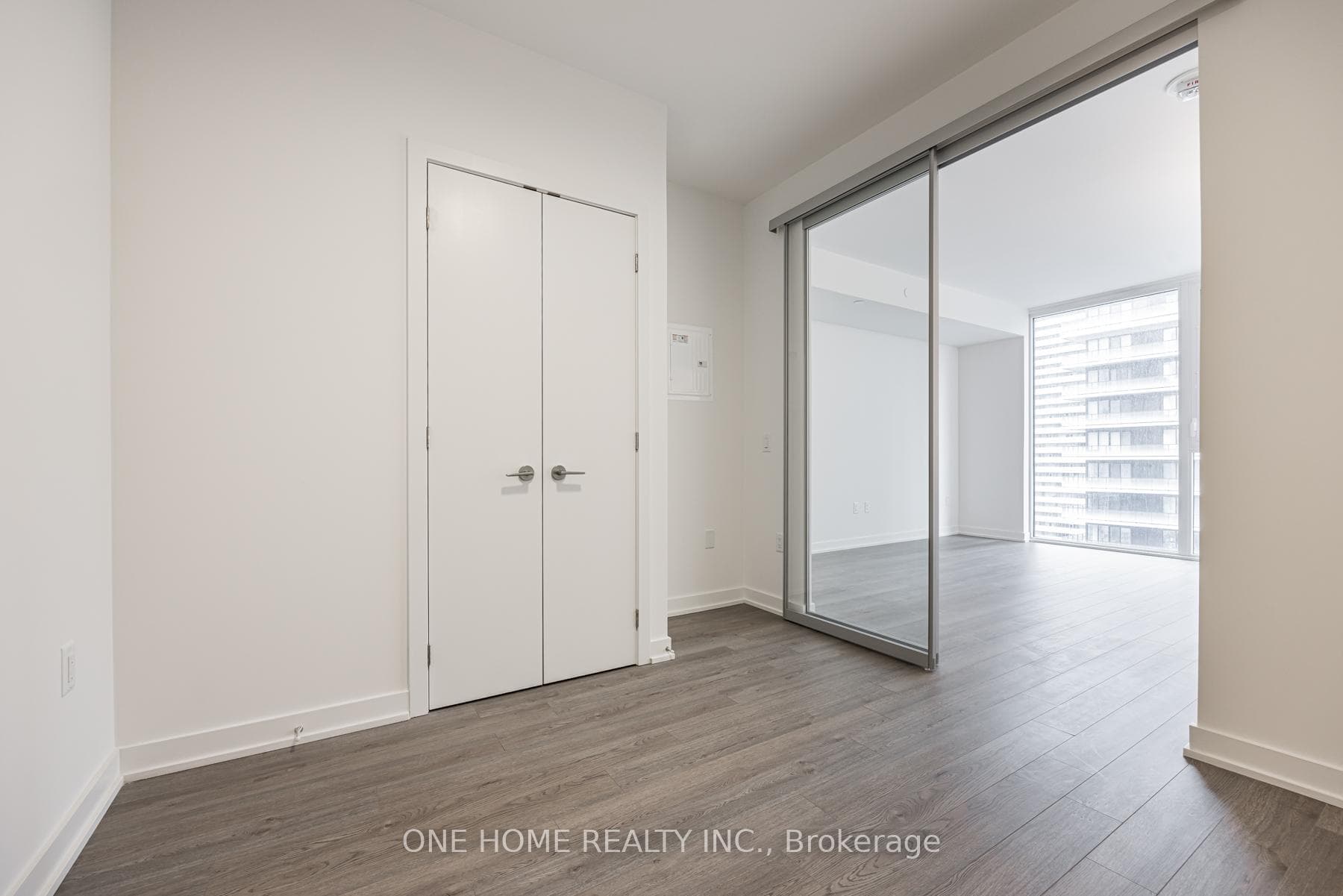 357 King Street Unit 2107 photo 19