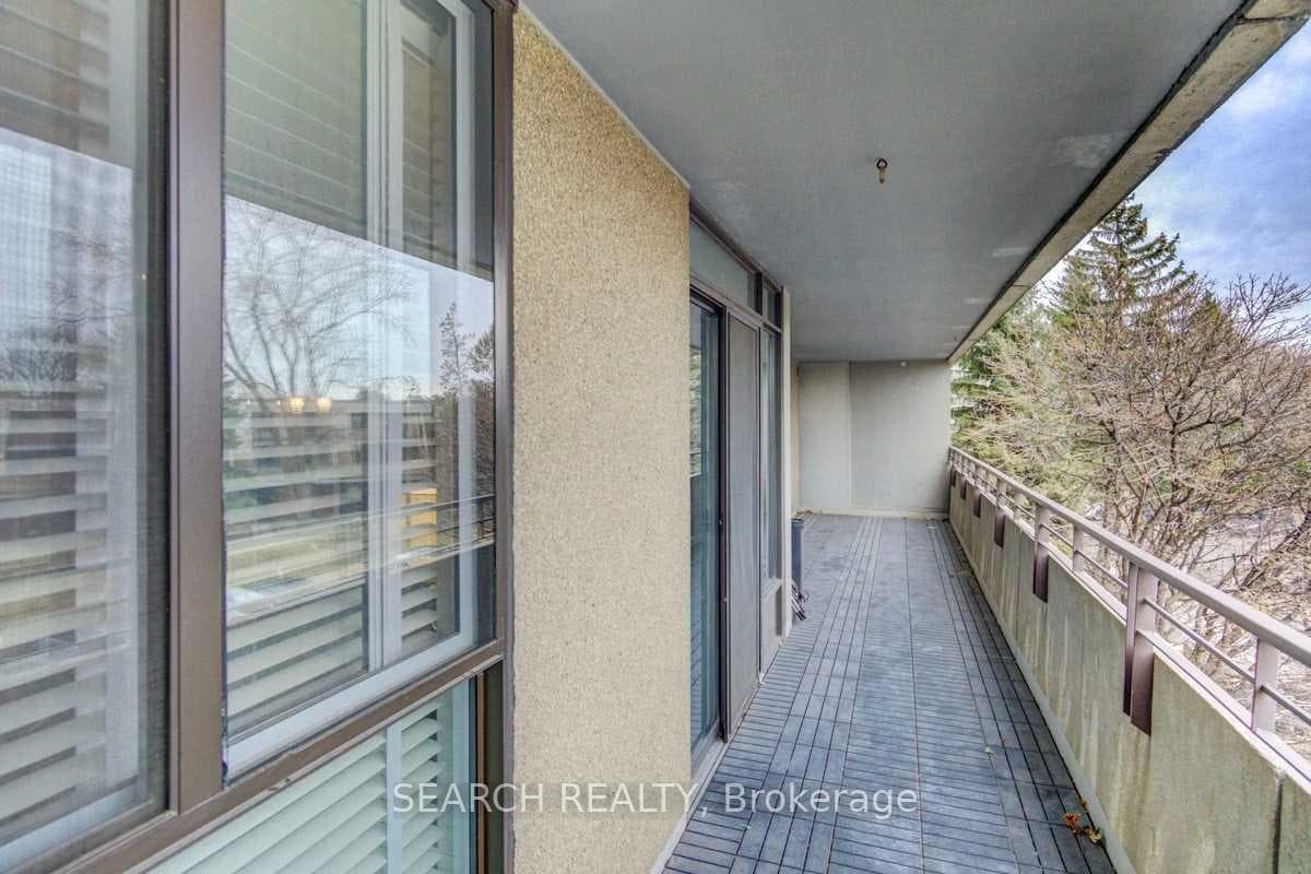 1320 Mississauga Valley Boulevard Unit 206 photo 18