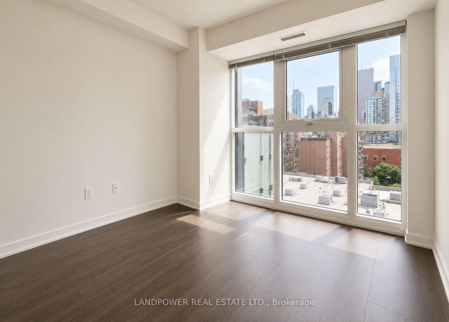 400 Adelaide Street Unit 1510 photo 9