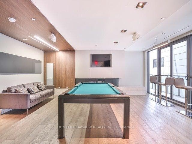 101 Peter Street Unit 2401 photo 12