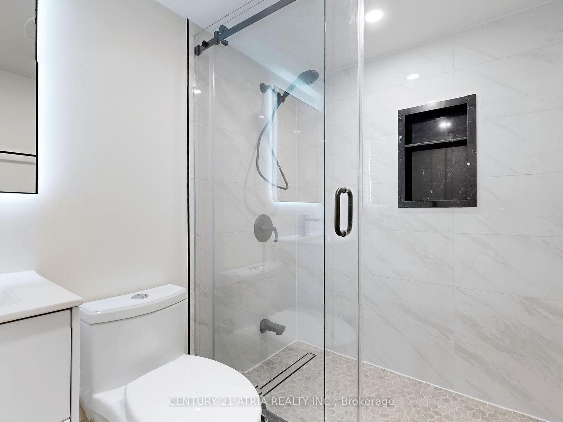 24 Pisanelli Avenue photo 35