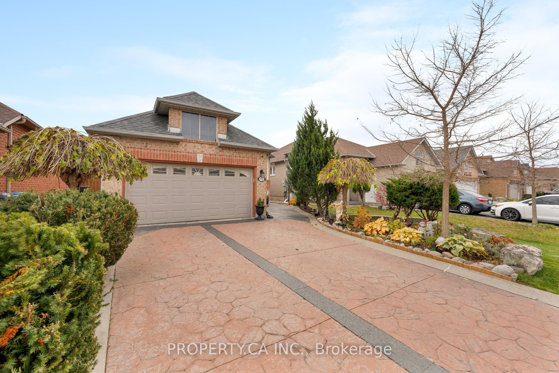 12 Suncrest Drive photo 2