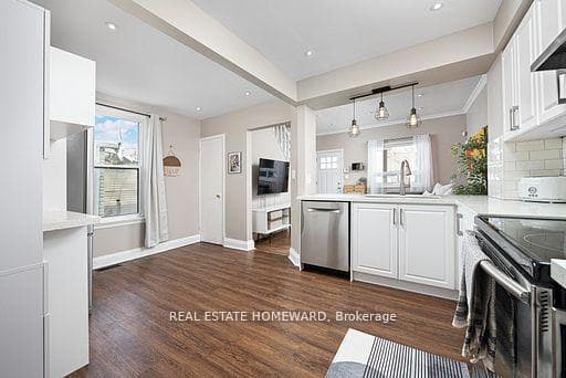 185 Clonmore Drive photo 11