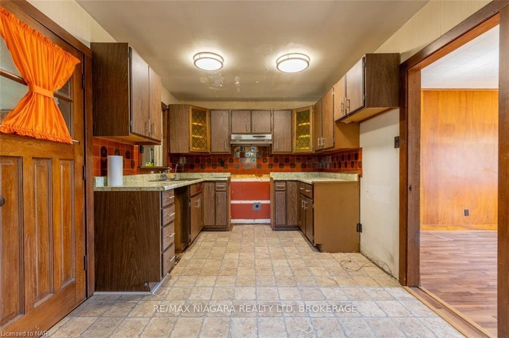 11278 GOLF COURSE Road photo 10