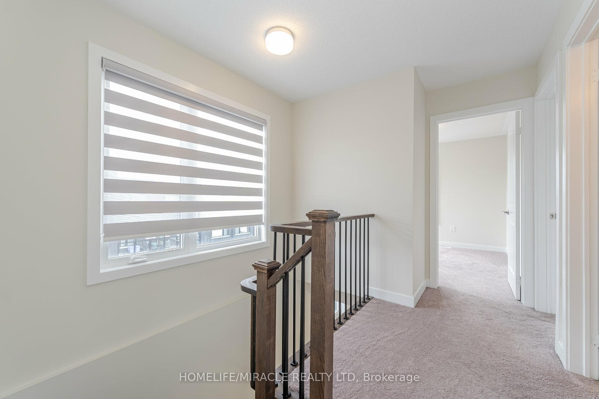 1676 Hidden valley Glen photo 26