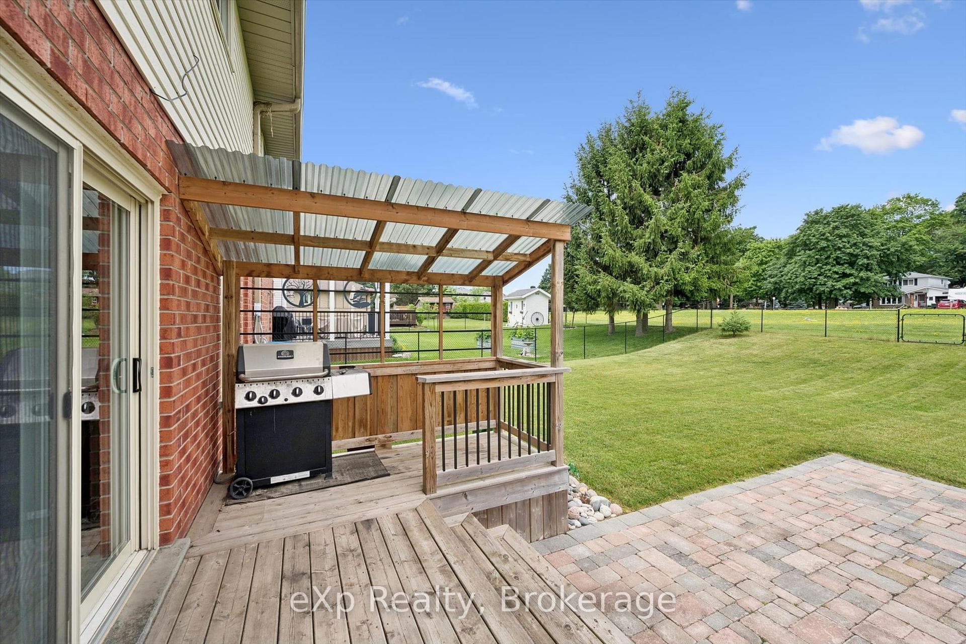 19 Keating Drive photo 42