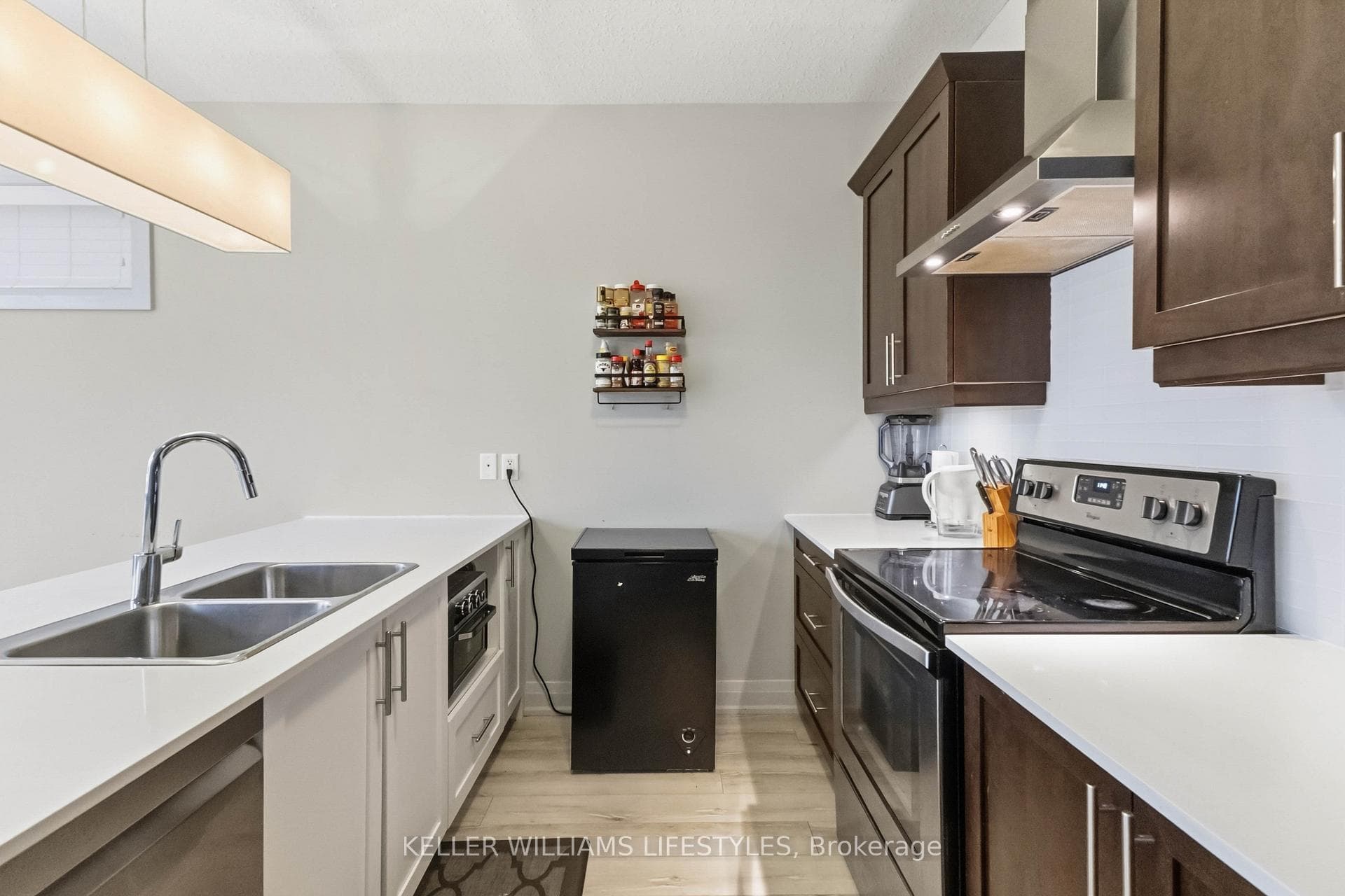 3025 Singleton Avenue Unit 114 photo 11