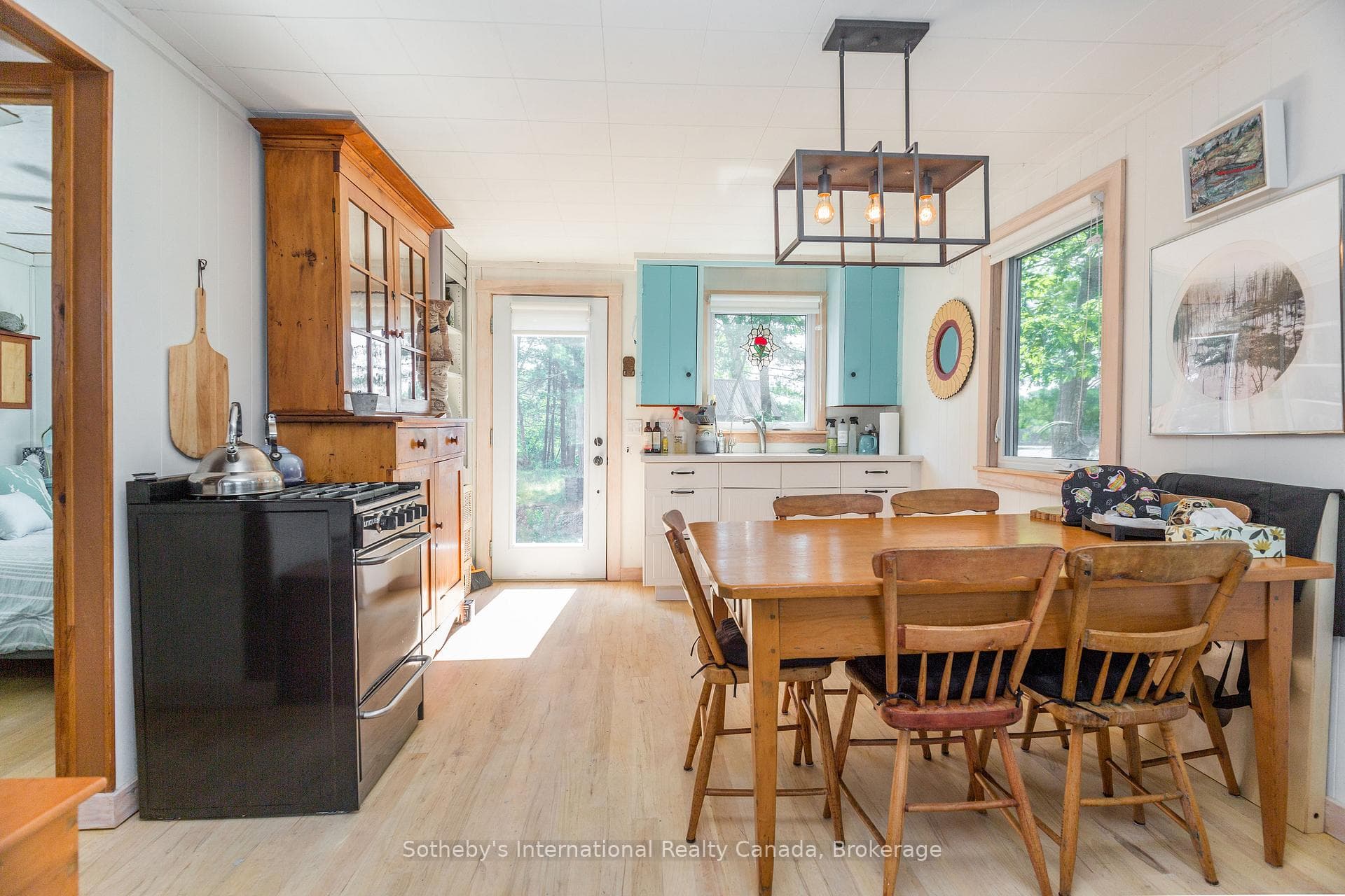 1 B277 Island photo 13