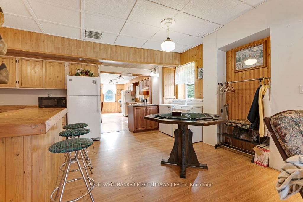 1373 Flower Station Road photo 7