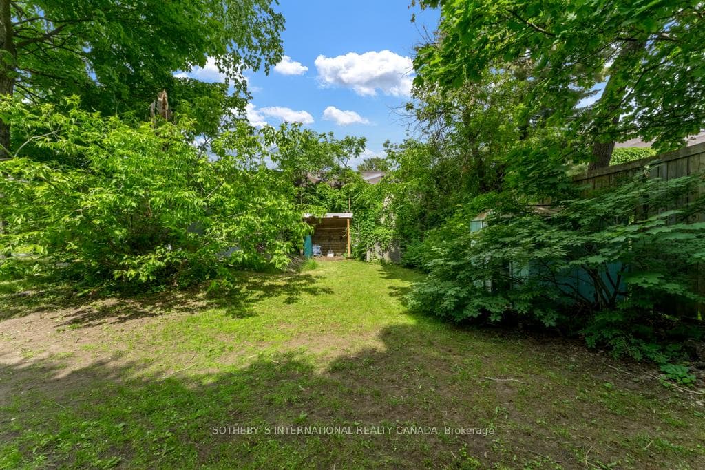 281 Phillip Street photo 28