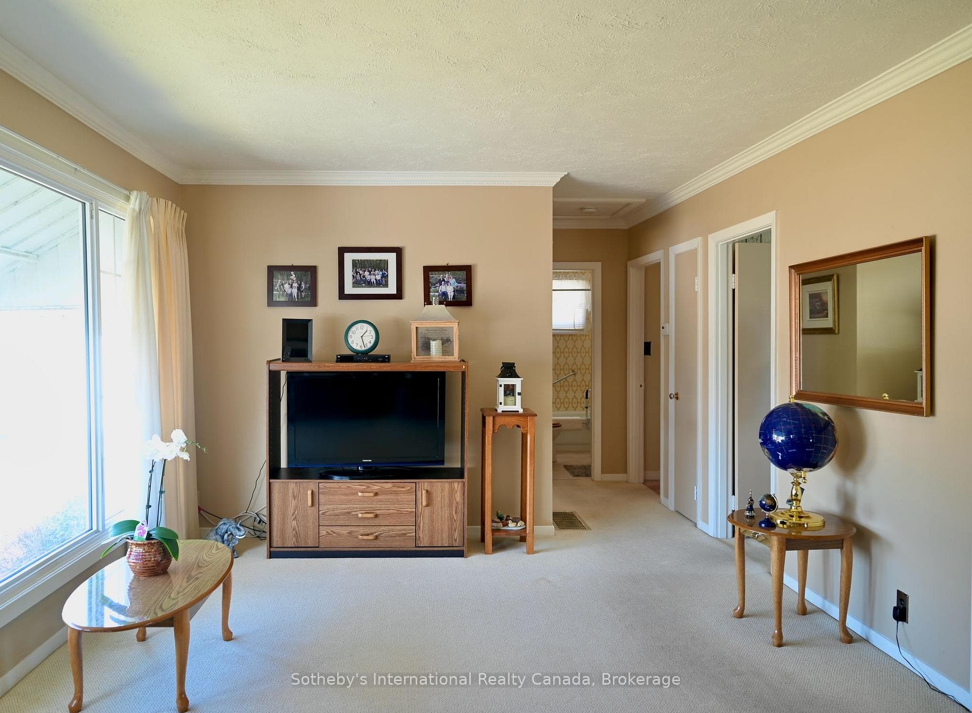 574 Otonabee Drive photo 14