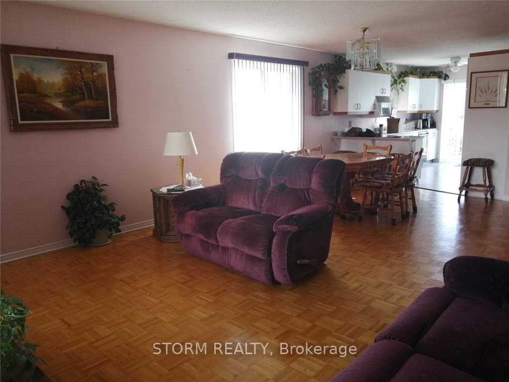 105 ANIK Street photo 4