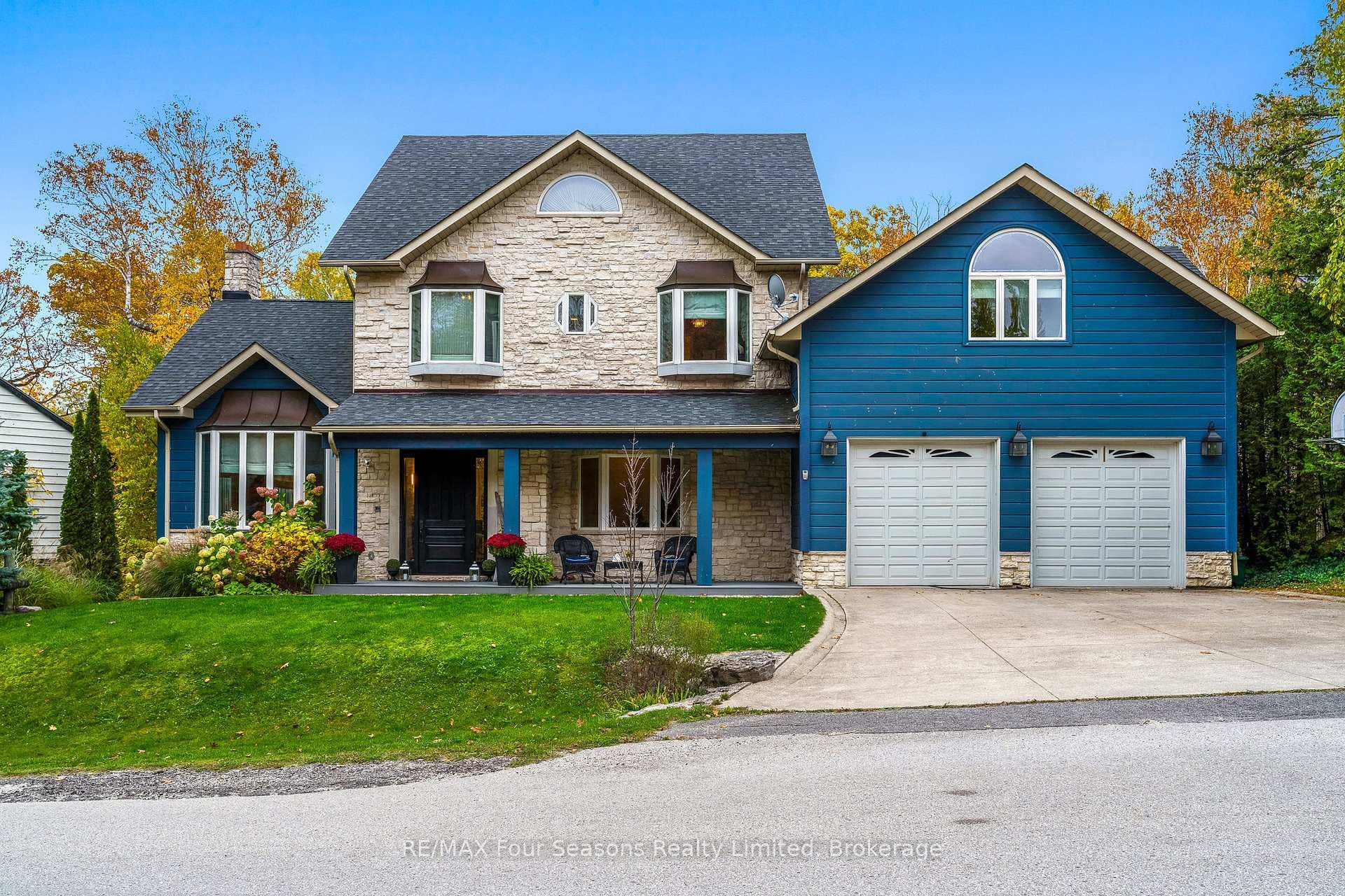 149 Aspen Way photo 1