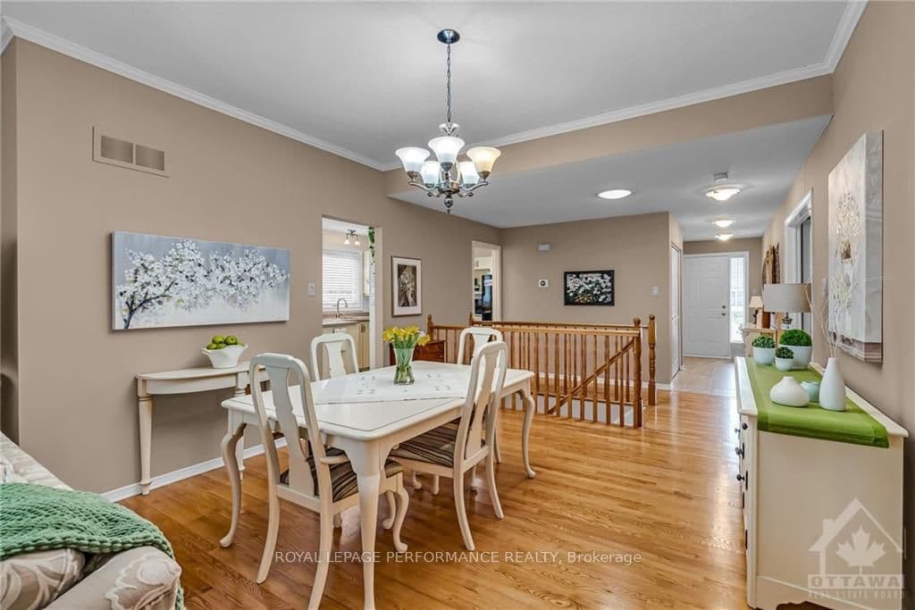 22 PINE NEEDLES Court photo 9