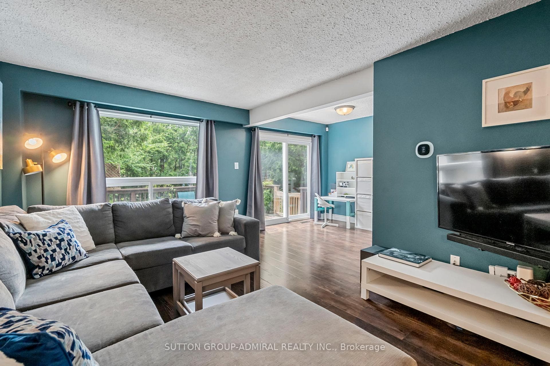 7218 Joliette Crescent photo 12