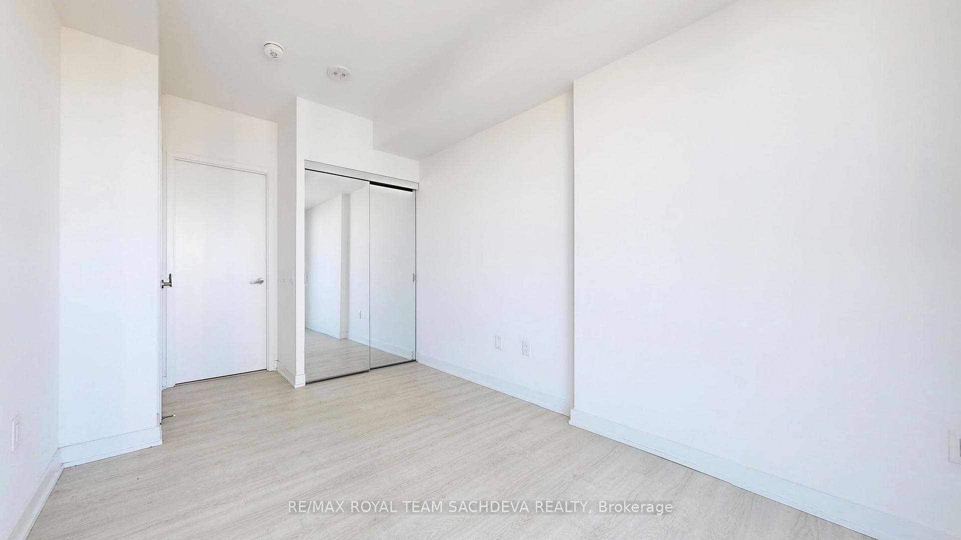 3883 Quartz Road Unit 2301 photo 12