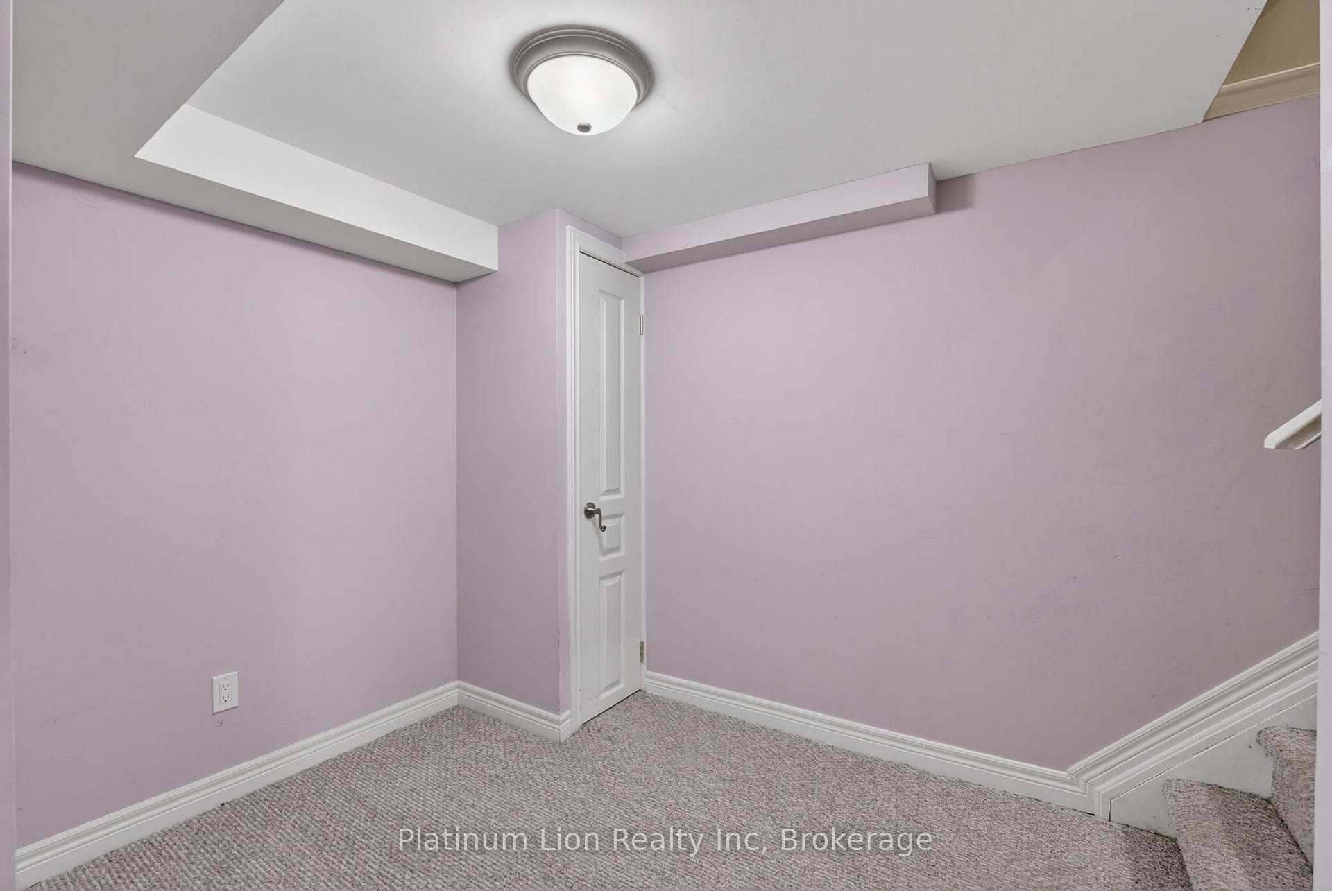150 Gateshead Crescent Unit 19 photo 42