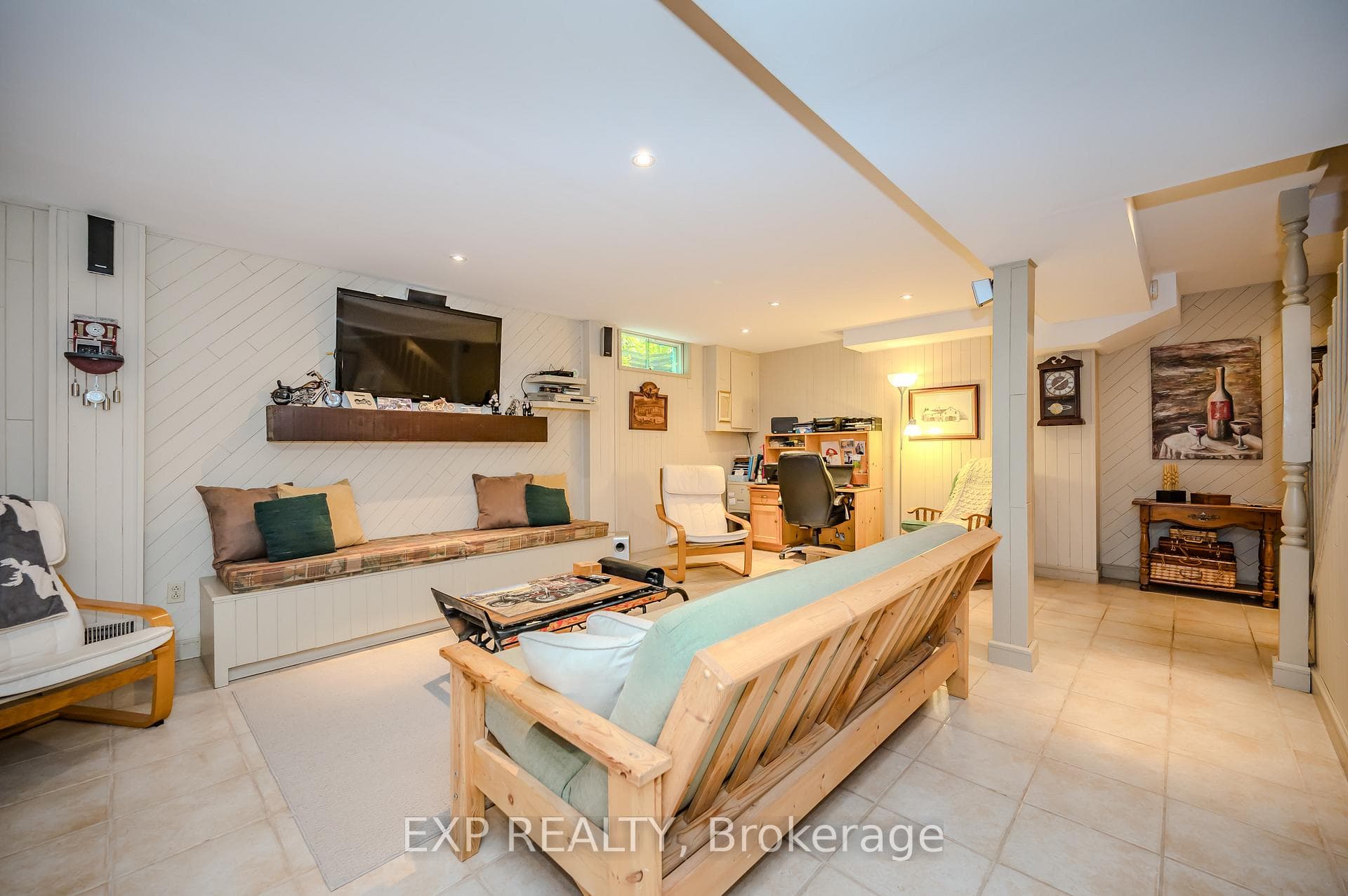 435 Cole Road photo 31