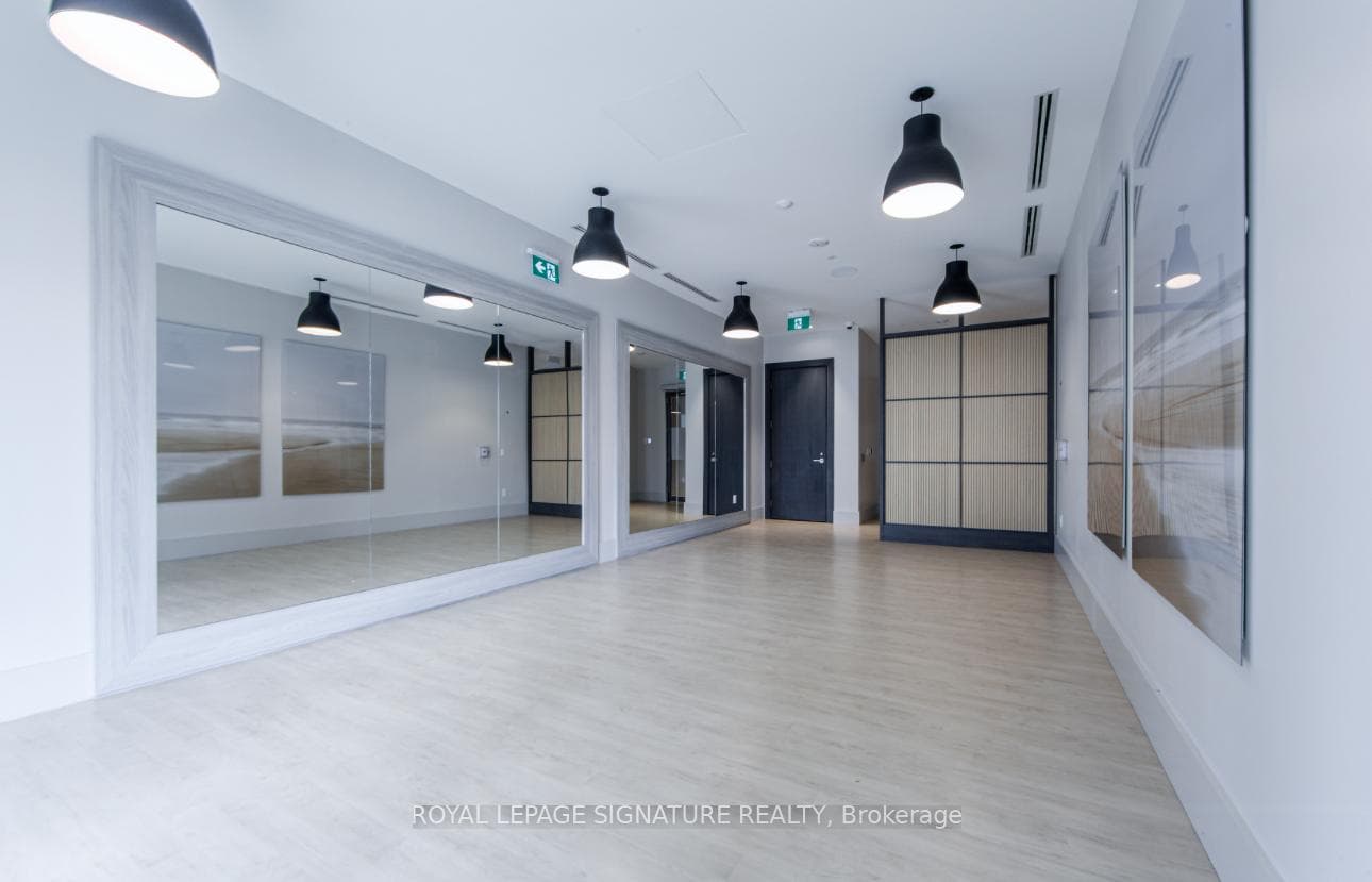2545 Simcoe Street Unit 202 photo 15