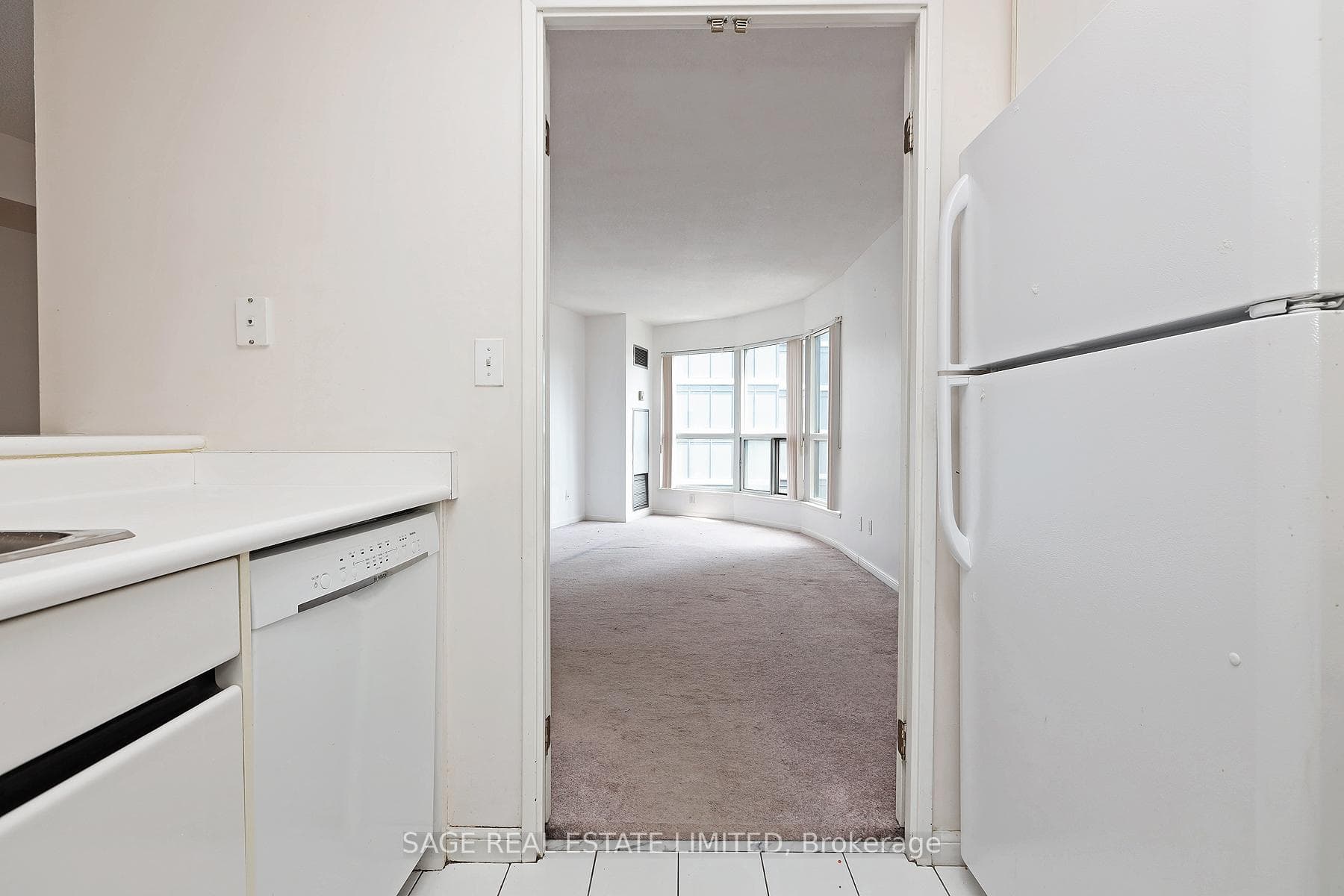 7 Carlton Street Unit 1716 photo 5